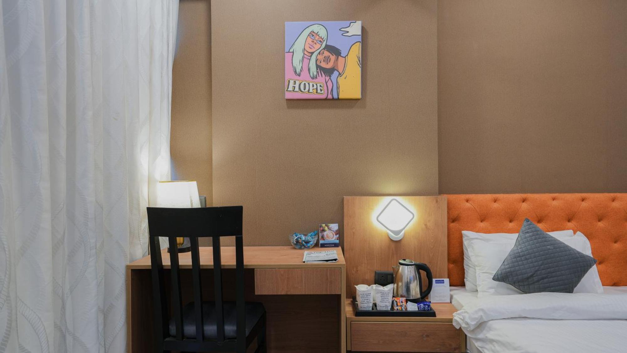 Hotel Downtown Gandhinagar Kültér fotó